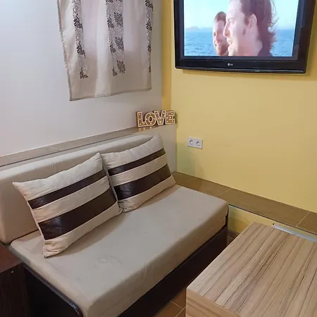 Apartment Center 5